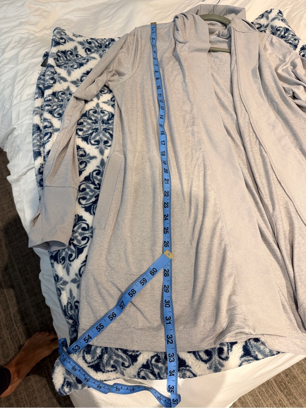Athleta Light Gray Hooded Lounge Cardigan - Picture 9 of 10